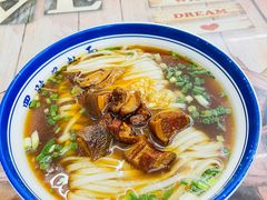 红烧肉米粉-罗胖子粉面蒸菜馆(湘中海·星之都店)