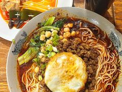 -丁丁猫重庆小面(徐州路店)