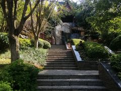 -七彩云南古滇温泉山庄