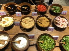 自助调料台-袁记串串香(梁家巷店)