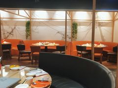 -渝信川菜 · 川味家常菜(财富购物中心店)