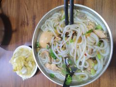 -齐记土鸡米线