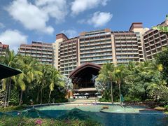 -三亚湾海居铂尔曼度假酒店