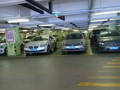 -印象城购物中心-停车场