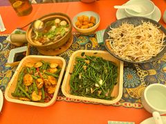 -马来西亚肉骨茶汤·招牌螃蟹·烧鸡·呷喱吧吧(海上世界店)