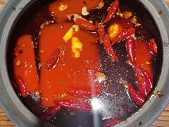 -郑记·古法黑砂锅串串(龙泉店)