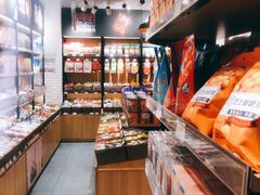 零售区-来伊份(龙之梦长宁店)