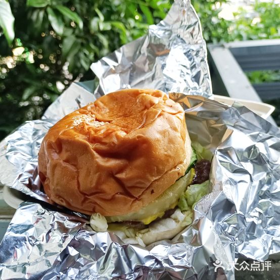 亚瑟手工牛肉汉堡(吾悦金街店)