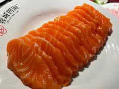-蓉城四海黑牛烤肉海鲜自助餐厅(宜兴宝龙店)