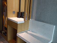 -南宁世纪君悦大酒店(青秀万达滨湖路地铁站店)