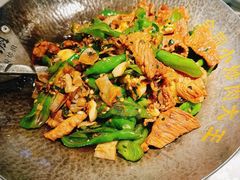 -费大厨辣椒炒肉(黄兴中心广场店)