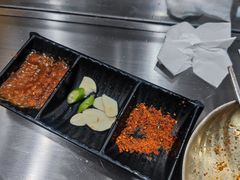 -牛信亭韩国料理·炭火烤肉(紫藤路店)