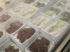 -来龍儿鲜切牛肉自助老火锅