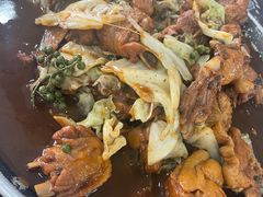 -八两八金·莱芜特色炒鸡(市南漳浦路店)