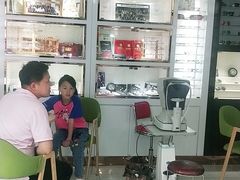 -独秀眼镜(潜阳路一中店)