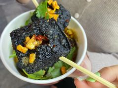 -黑色经典臭豆腐·湖南特产(坡子街店)