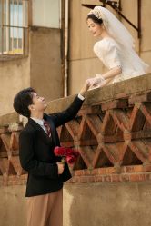 -雪中彩影婚纱摄影·微光艺术中心