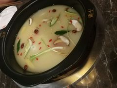 -佬土鹅肠火锅(解放路店)