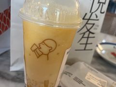 -喜茶(杭州滨江宝龙店)