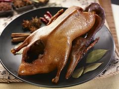 -张鸭子重庆特产卤味小吃(未来国际店)