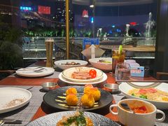 -MONICH牛排融合餐厅(和义大道购物中心店)