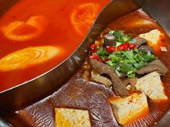 -左庭右院鲜牛肉火锅(金山万达店)