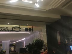 -港丽餐厅(高德置地店)