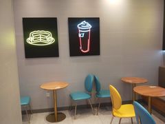 用餐区-DQ·蛋糕·冰淇淋(龙湖狮山天街店)