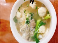 鳗干鱼丸米线-巴哈面店(沈家门西大街店)
