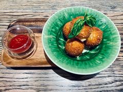 咸蛋黄恐龙蛋-ALLORA意大利餐厅(丰盛里店)