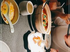 -蝴蝶里·粤菜·点心(滨江龙湖店)