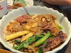 -大头虾越式风味餐厅(光明广场店)