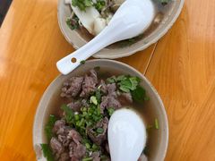 -大众跷脚牛肉馆·非遗传承单位(峨眉山店)