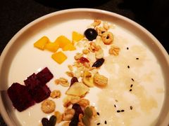 金桃酸奶-丝路金桃·新疆菜(徐汇店)