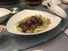 -御花园·粤菜·海鲜火锅(中山公园店)