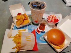 -麦当劳(中山公园龙之梦店)