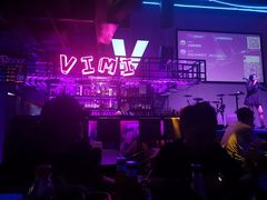 -vimi便利店酒吧