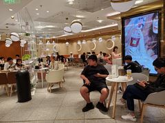 大堂-奈雪的茶(新天地广场PRO店)