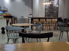 大堂-HELLO 27 意面·沙拉·帕尼尼