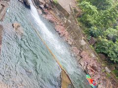 -安吉龙王山峡谷漂流