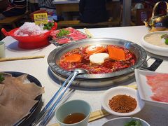 -巴国妹子毛肚火锅(蓝光悦城店)