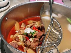 -左庭右院鲜牛肉火锅(浦江欢乐颂店)
