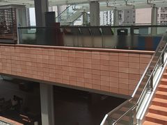 -香港大学