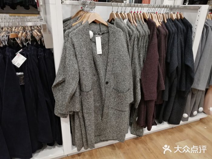 优衣库(郑州丹尼斯大卫城店)图片