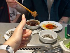 -海底捞火锅(新松江路生日主题店)