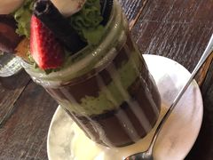 节日狂欢爆炸巧克力-MIKAKU(万达广场上海宝山店)