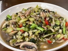 -芦茨金富饭庄·25年老字号·专做稻草鸡