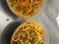 -玲玲米粉·新疆现炒米粉(大十字总店)