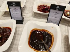 -飨食汇全日制餐厅·昆山皇冠假日酒店(九方店)