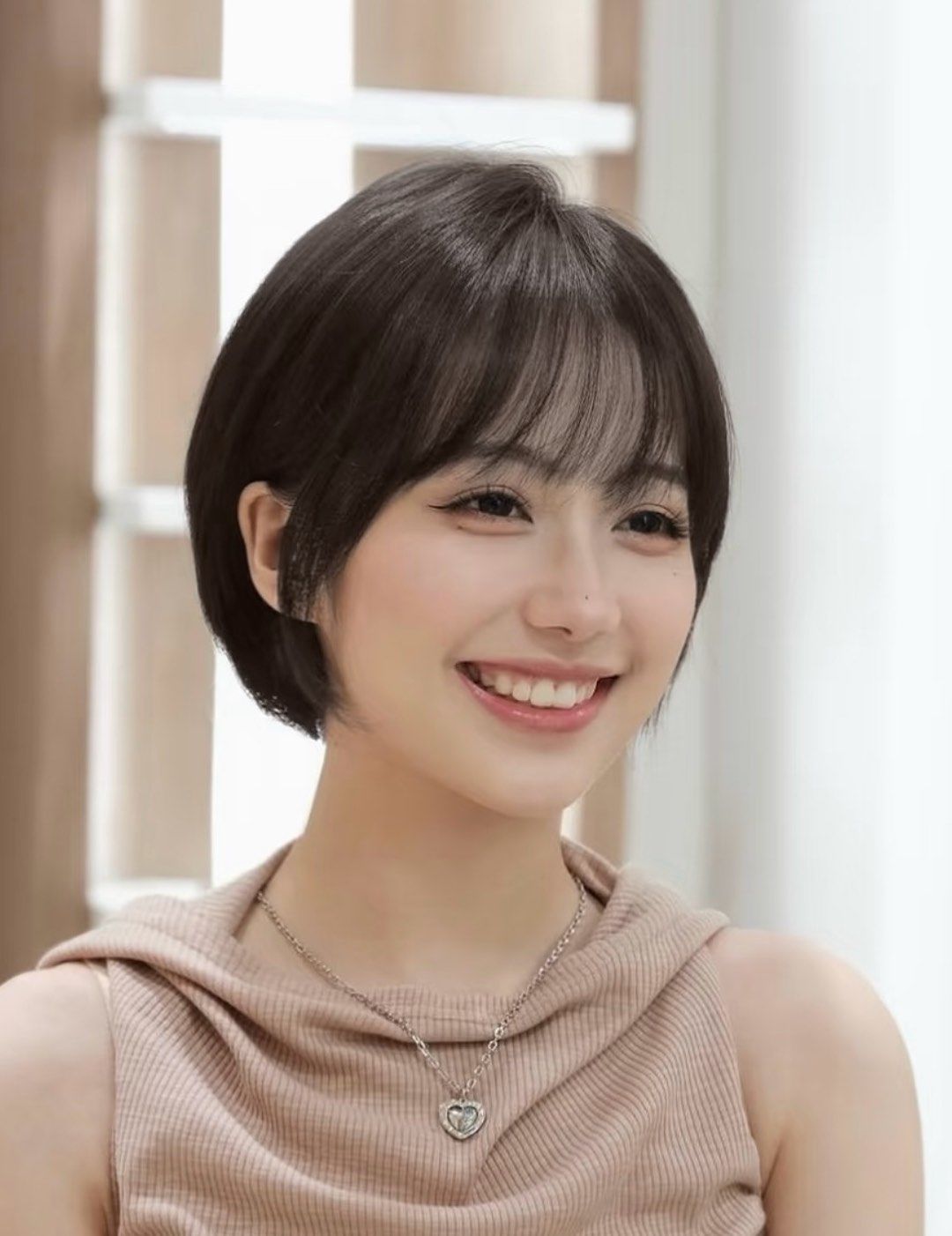 甜美短发怎么剪